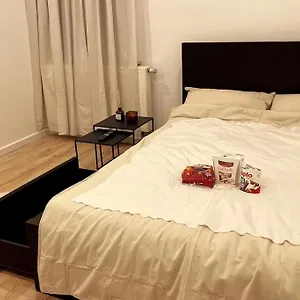 Apartment Dein