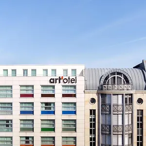 Отель Art'otel Mitte, Powered By Radisson
