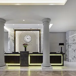 Hotel Titanic Gendarmenmarkt, Berlín