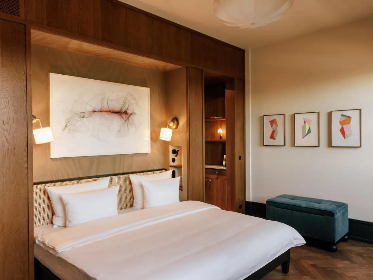 *****  Boutique Hotel Chateau Royal Berlin Tyskland